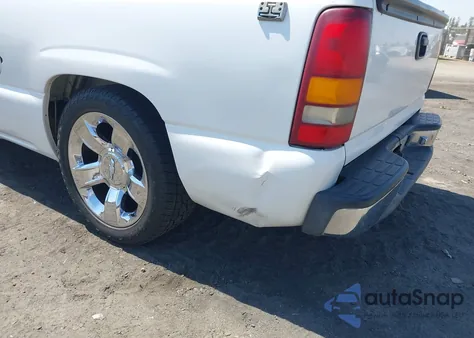 1999 Chevrolet Silverado 1500 Ls из США, поврежденный, VIN 1GCEC14T3XZ118377